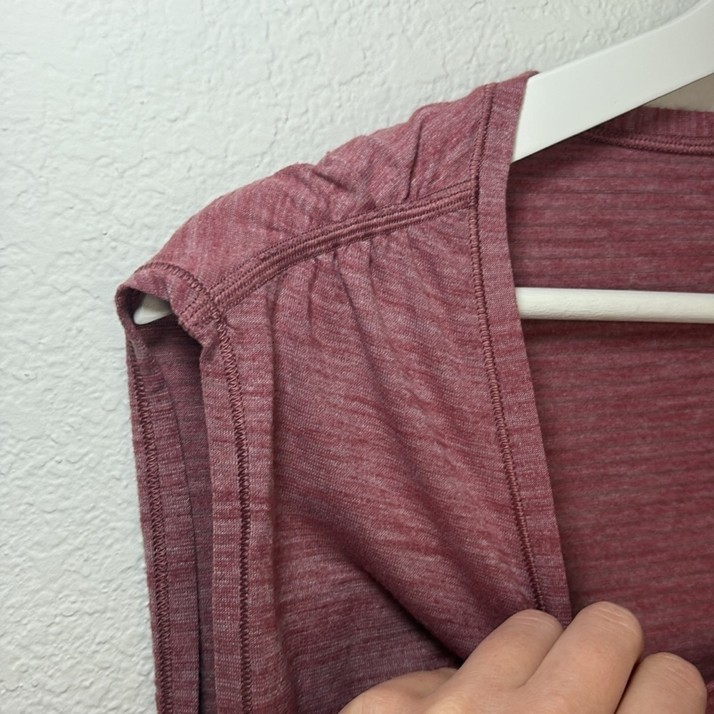 Lululemon Sweat Times Short Sleeve Top Shoulder Detail size 4 - Picture 4 of 6